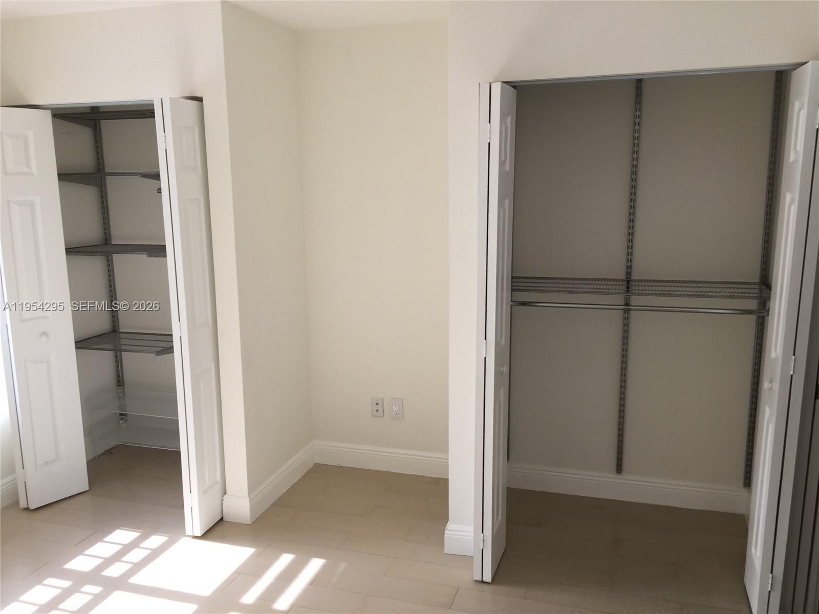 DORAL ISLES MARTINIQUE - Residential