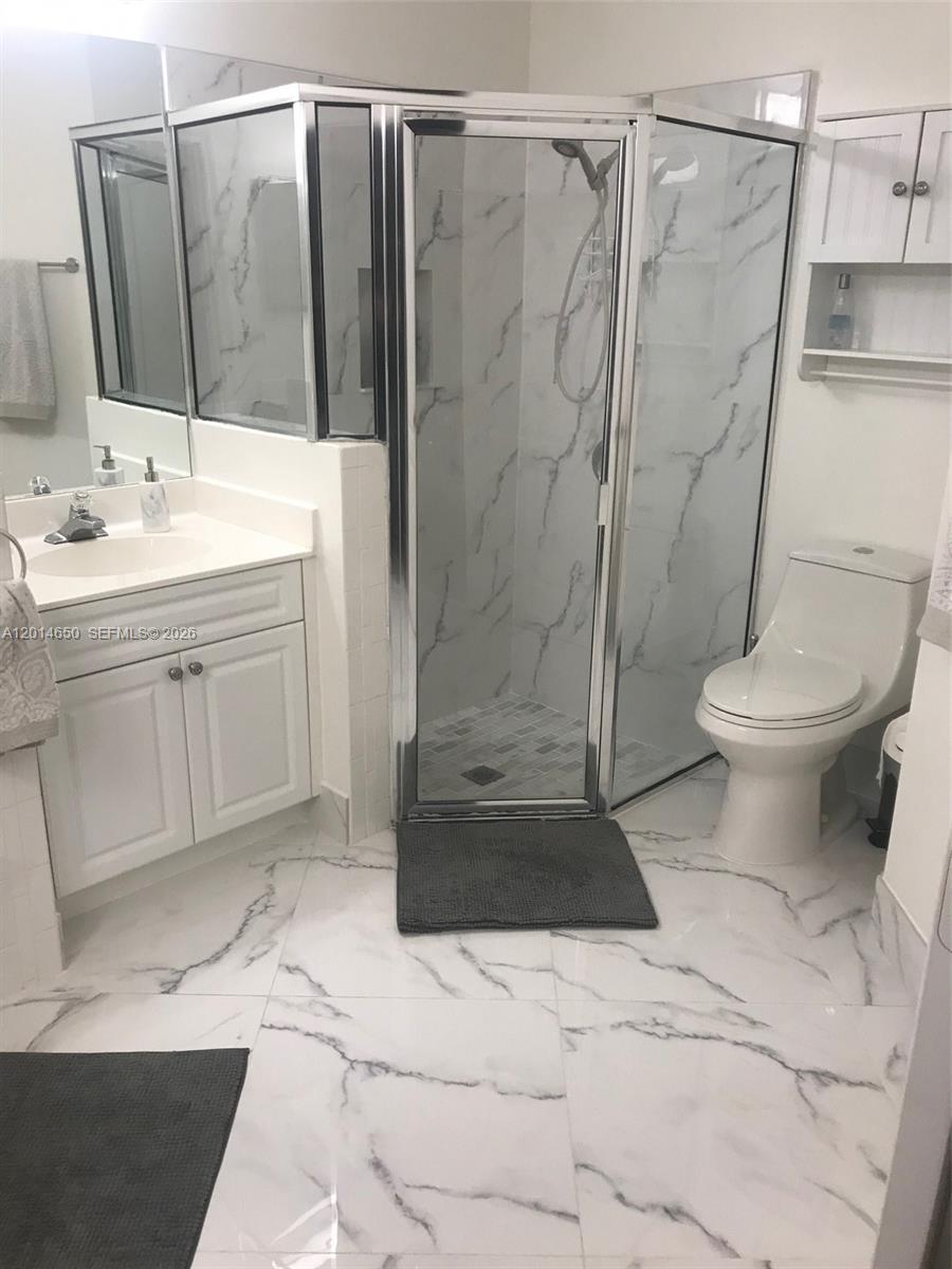 FOREST LAKES ESTATES SEC - Residential