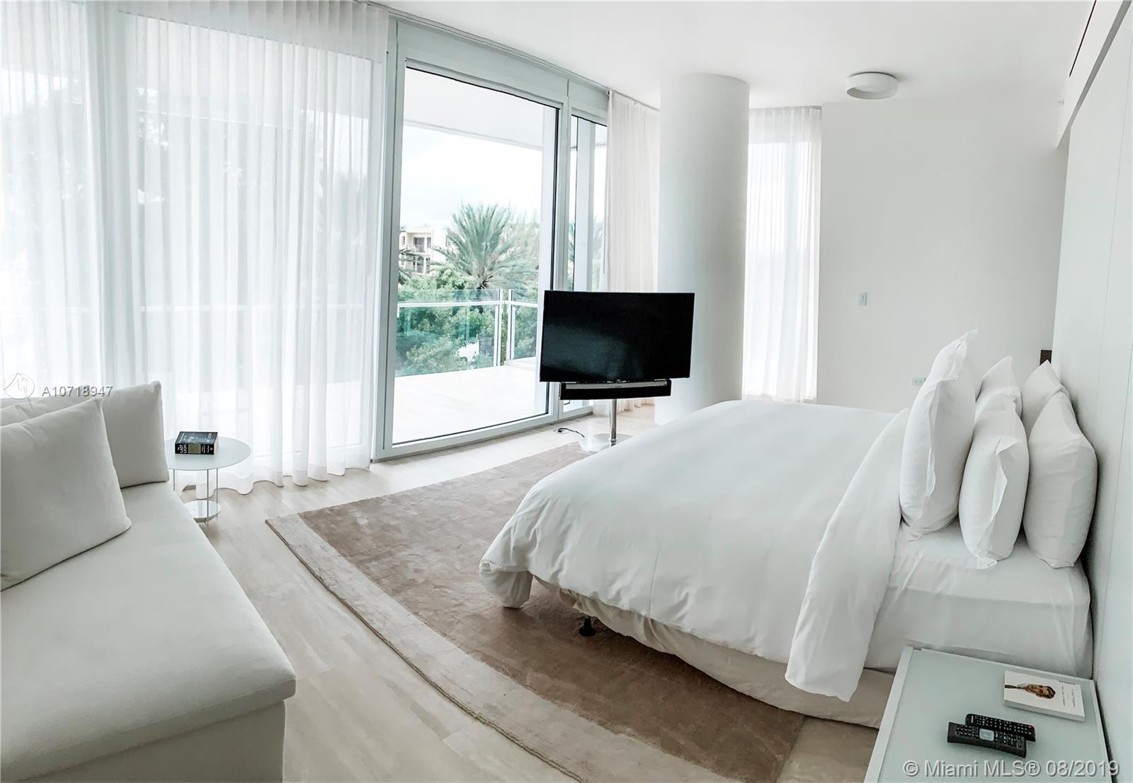 SURF CLUB CONDO - Residential