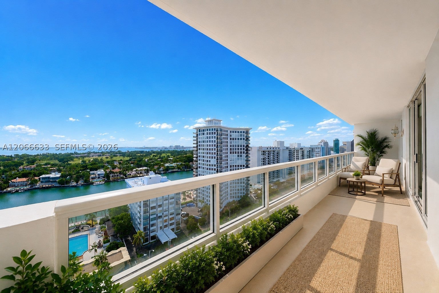 5601 Collins Ave PH-14
