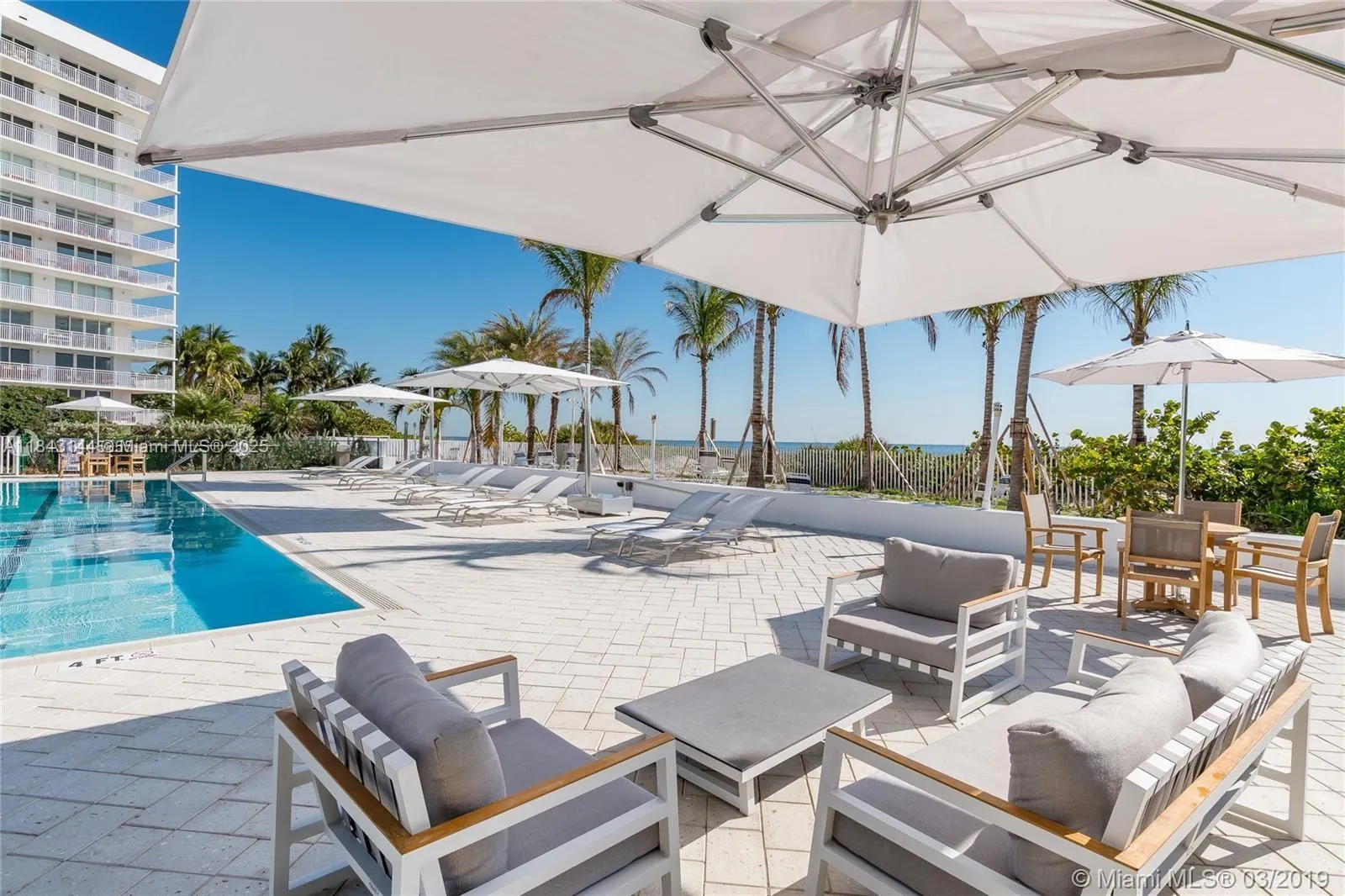 Key Biscayne, Florida 33149, United States, 2 Bedrooms Bedrooms, ,2 BathroomsBathrooms,Residential,Active,174034