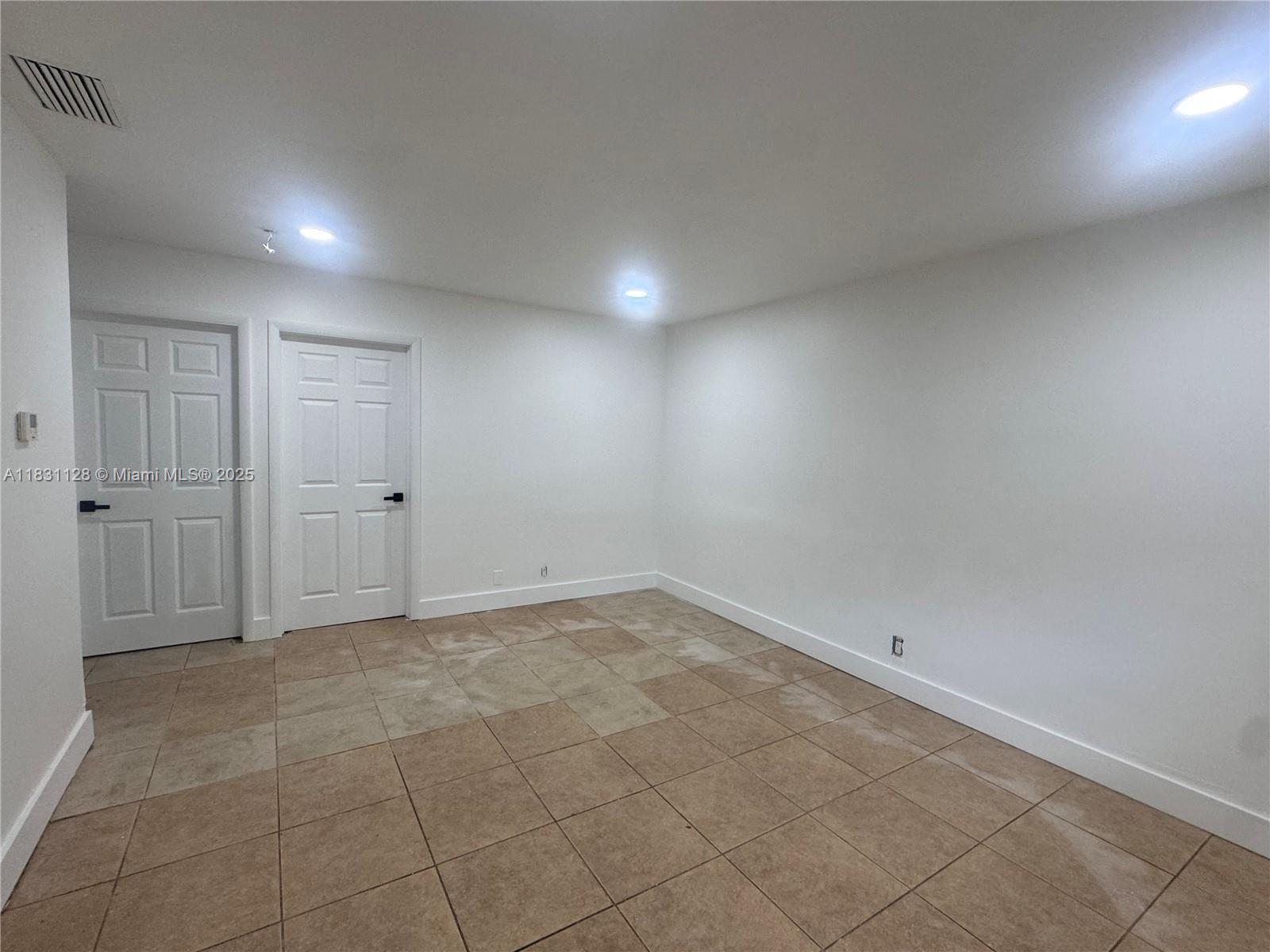 BONIELLO GARDENS 2ND ADD - Residential Lease