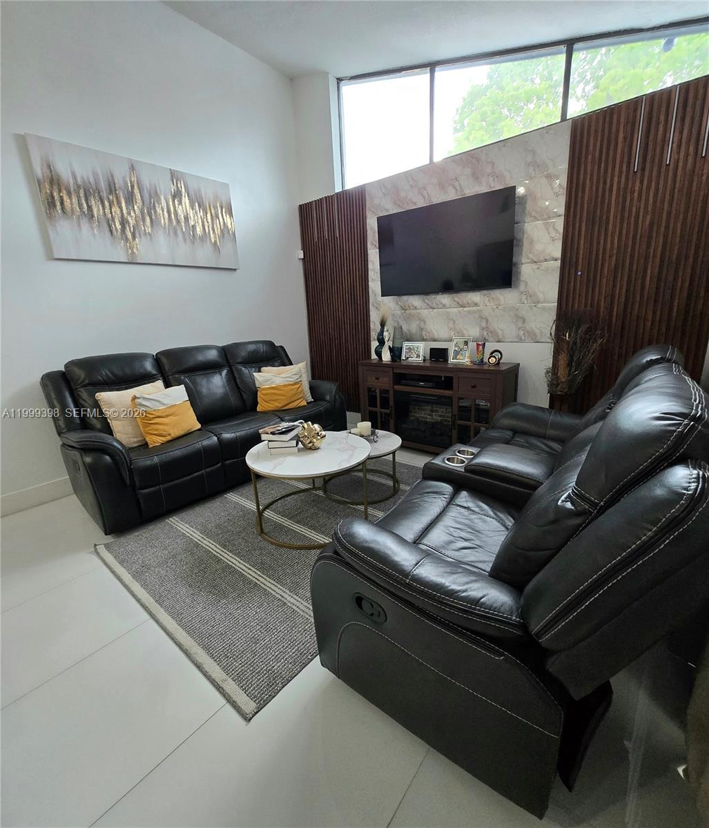 KINGS GARDENS SEC THREE - Residential