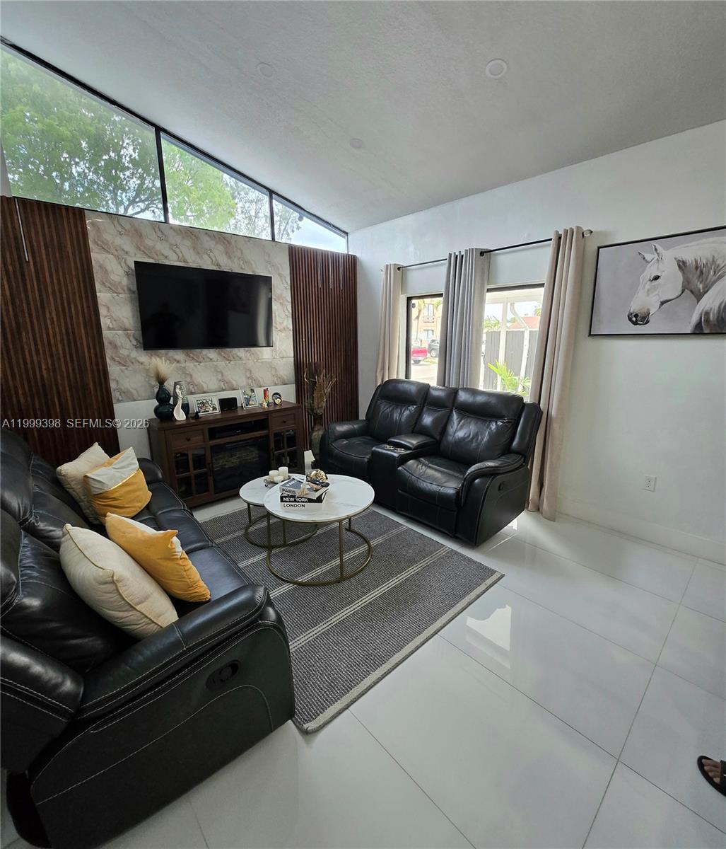 KINGS GARDENS SEC THREE - Residential