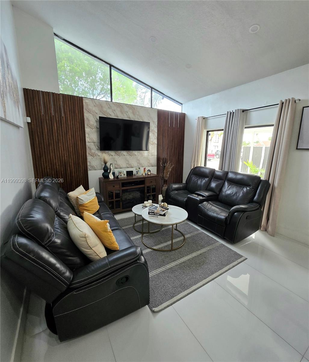 KINGS GARDENS SEC THREE - Residential