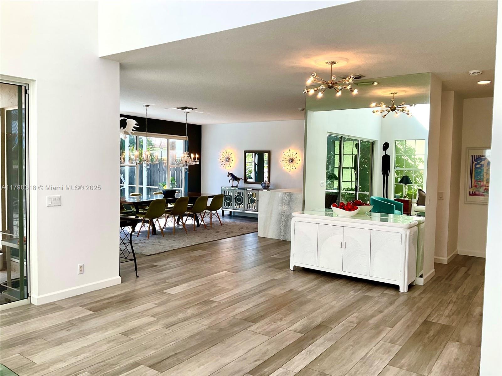 IBIS GOLF AND COUNTRY CLU - Residential Lease