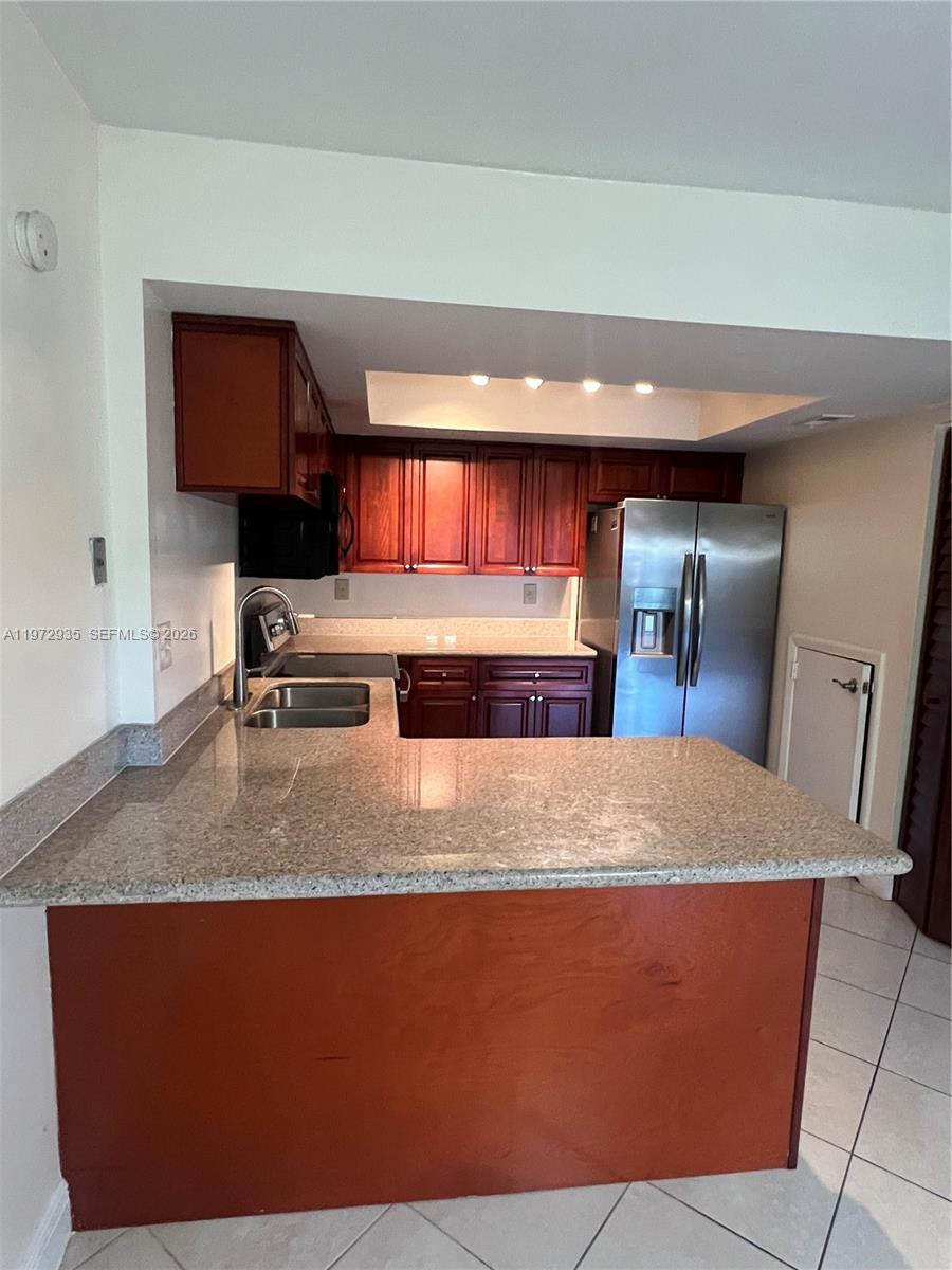 VALENCIA VILLAGE CONDO PH - Residential Lease