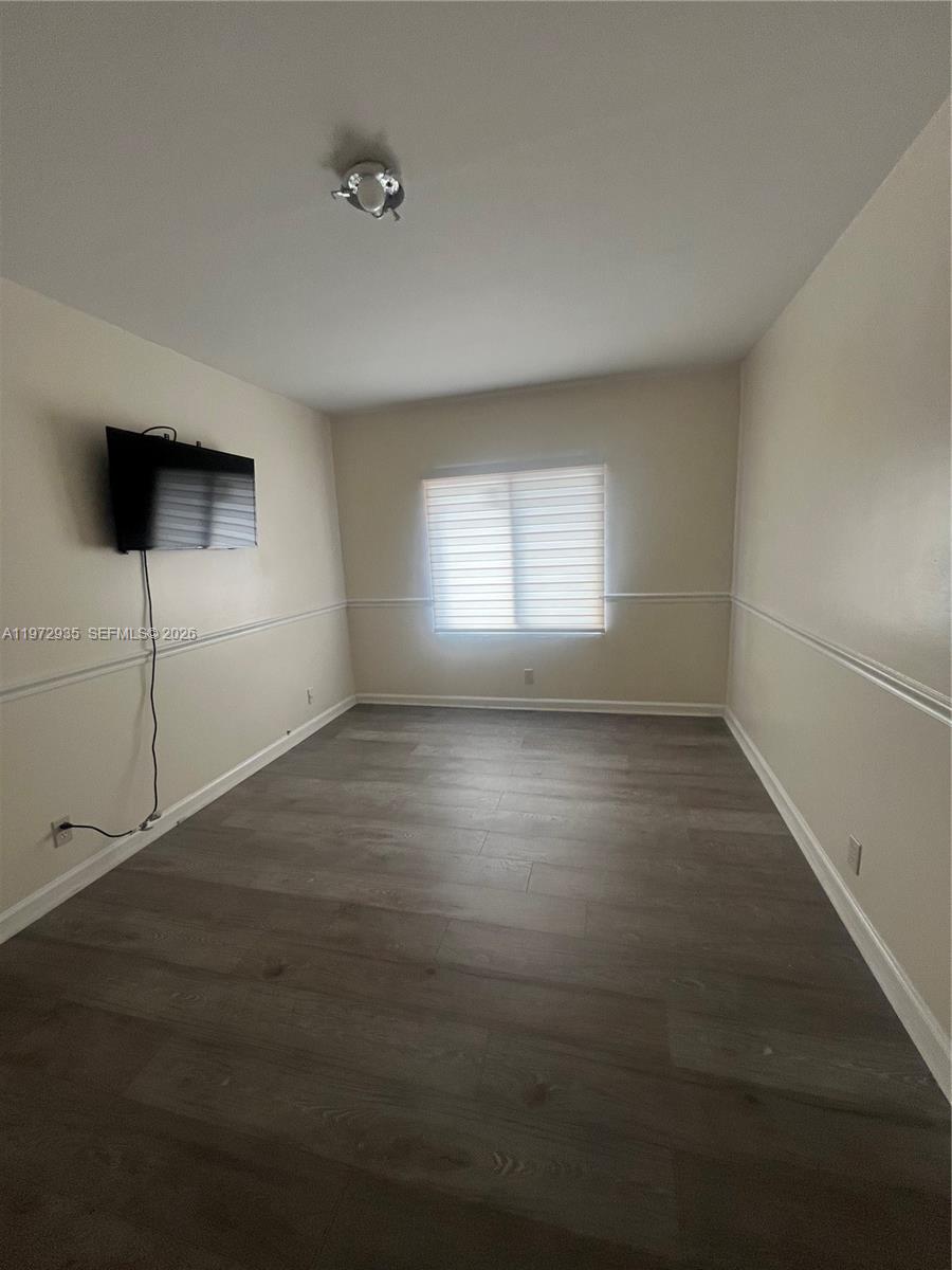 VALENCIA VILLAGE CONDO PH - Residential Lease
