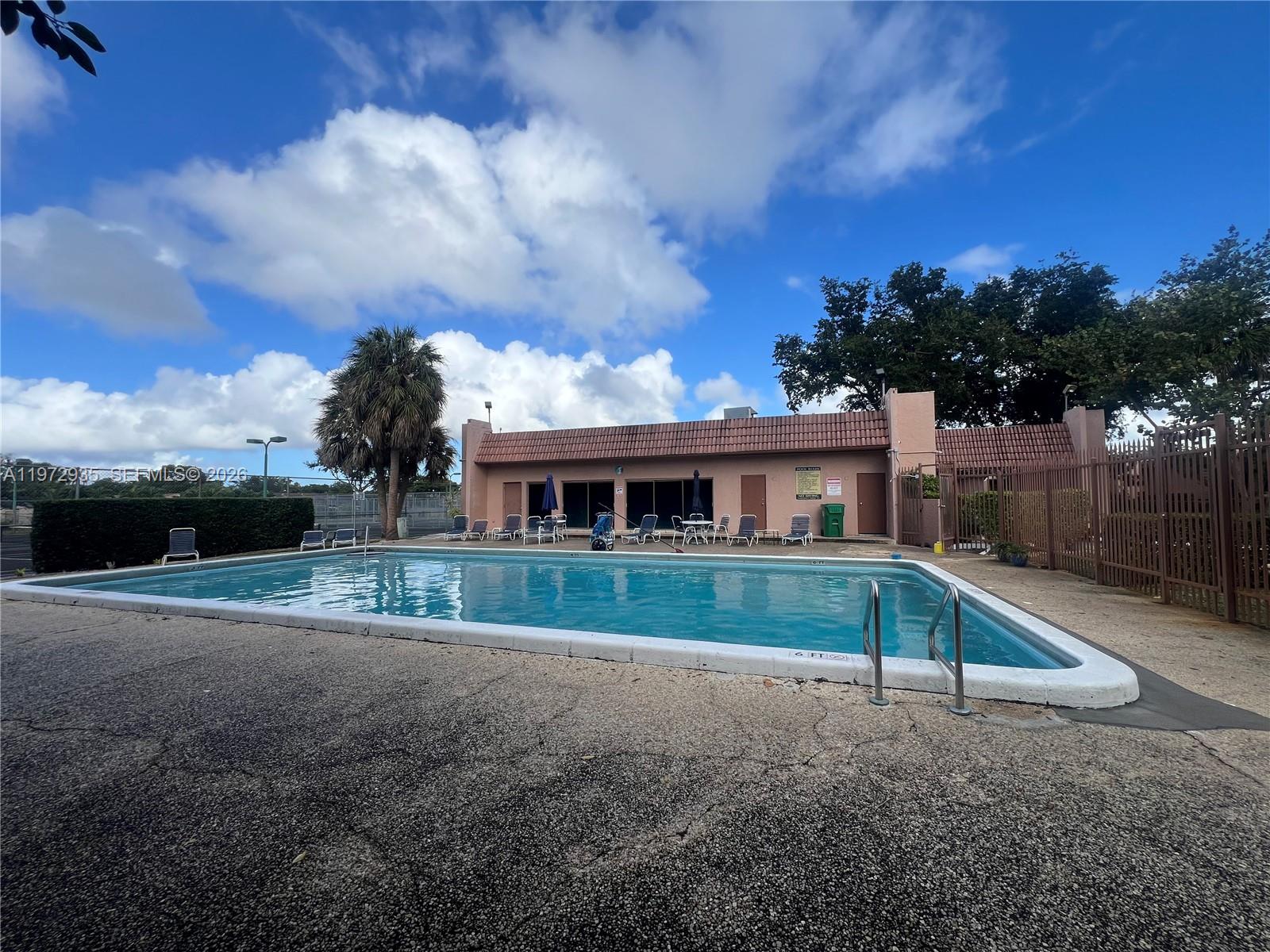 VALENCIA VILLAGE CONDO PH - Residential Lease