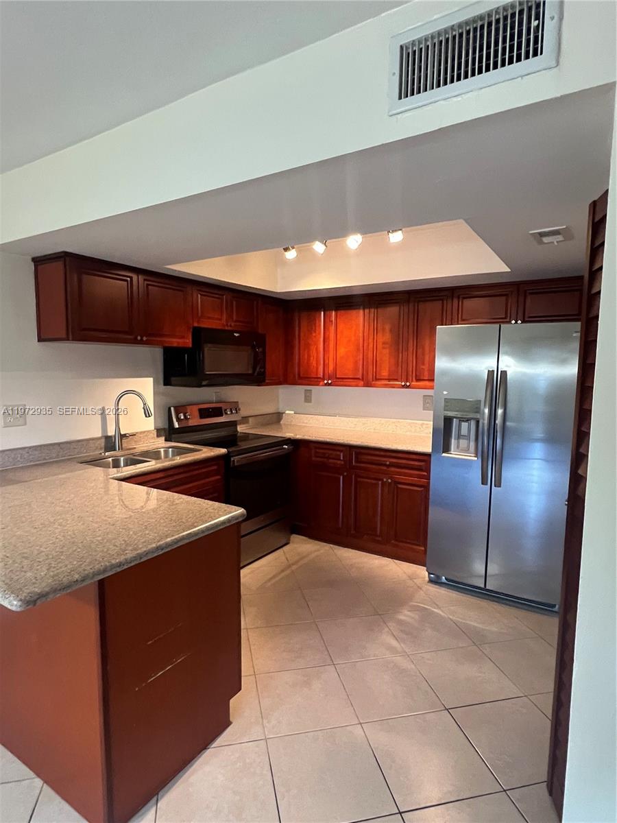 VALENCIA VILLAGE CONDO PH - Residential Lease