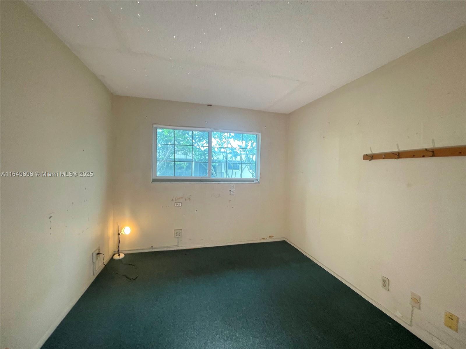 RIVER MANOR CONDO - Residential
