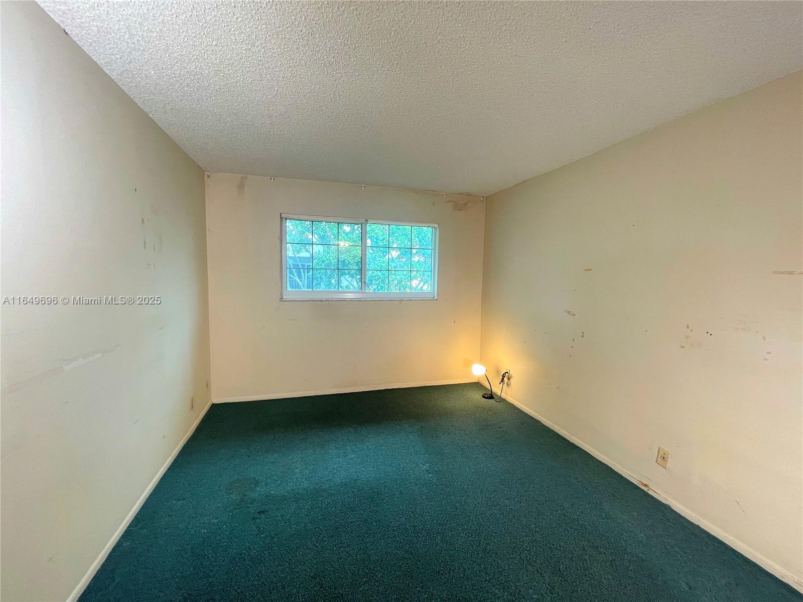 RIVER MANOR CONDO - Residential
