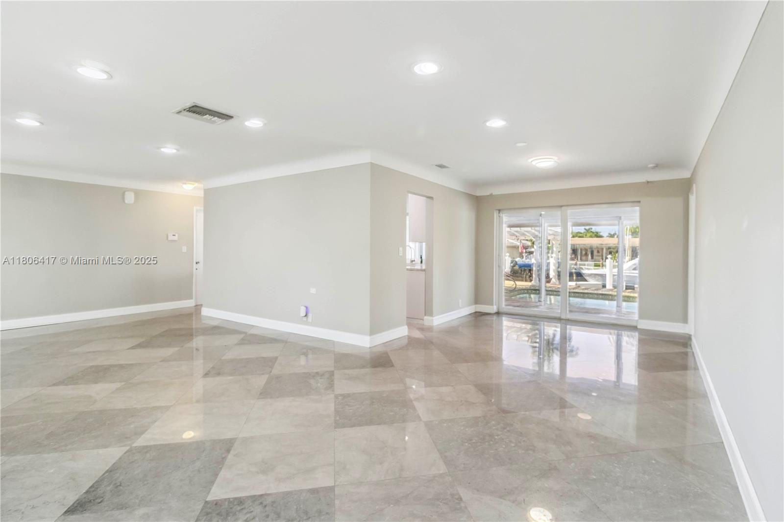 HARBOR VILLAGE SEC F - Residential