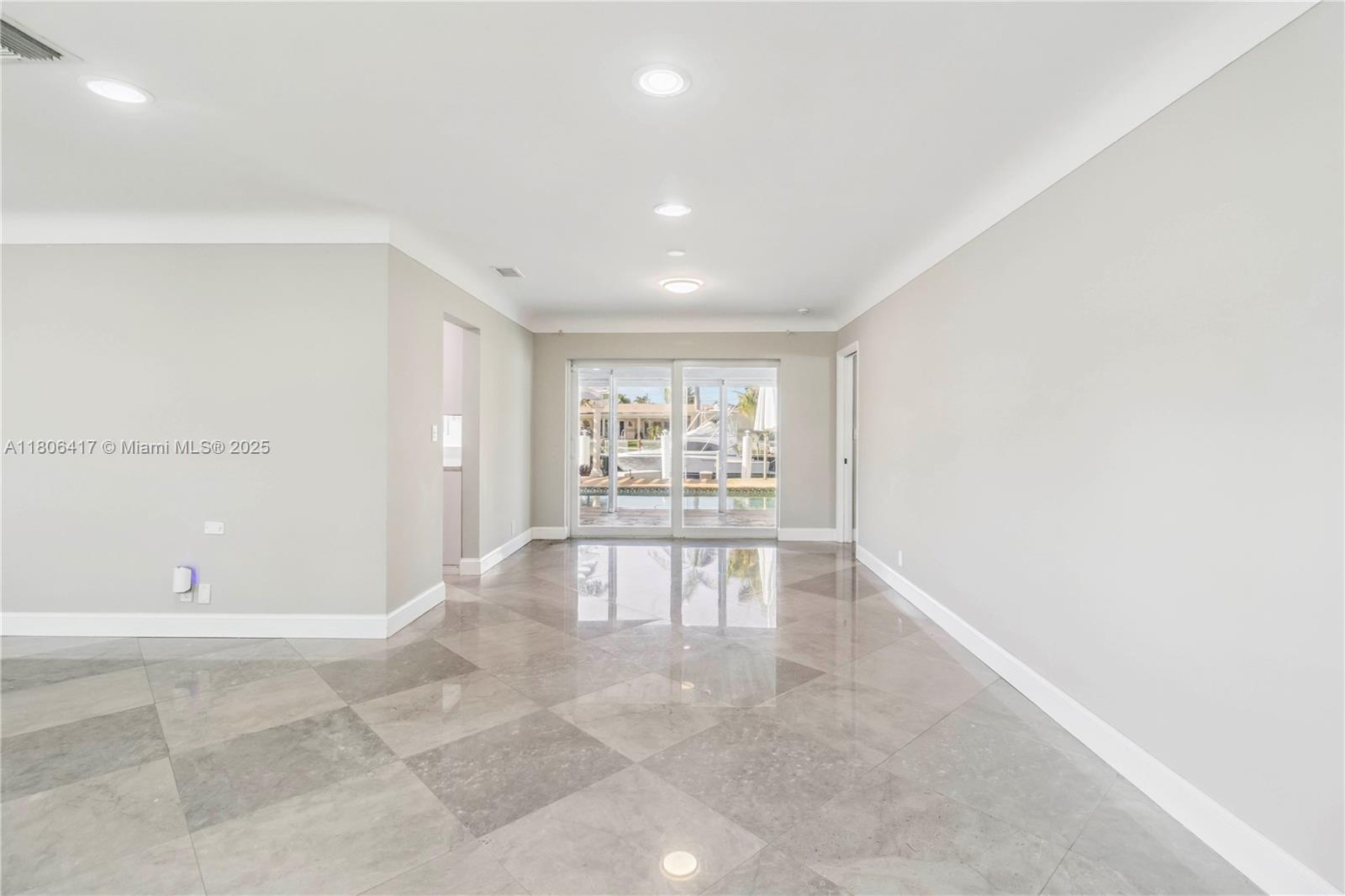 HARBOR VILLAGE SEC F - Residential
