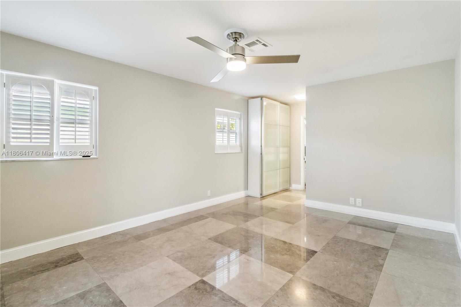 HARBOR VILLAGE SEC F - Residential
