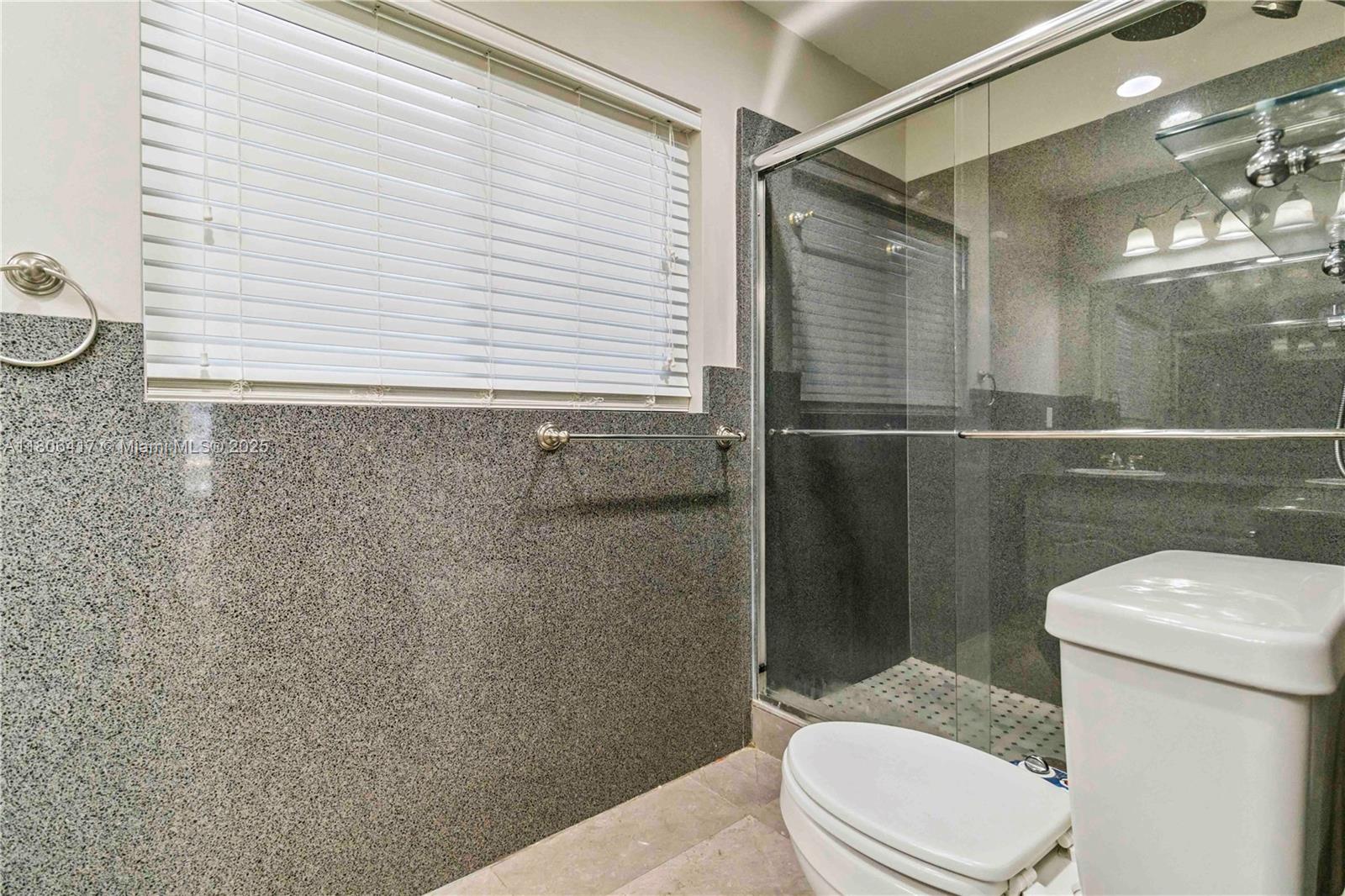 HARBOR VILLAGE SEC F - Residential