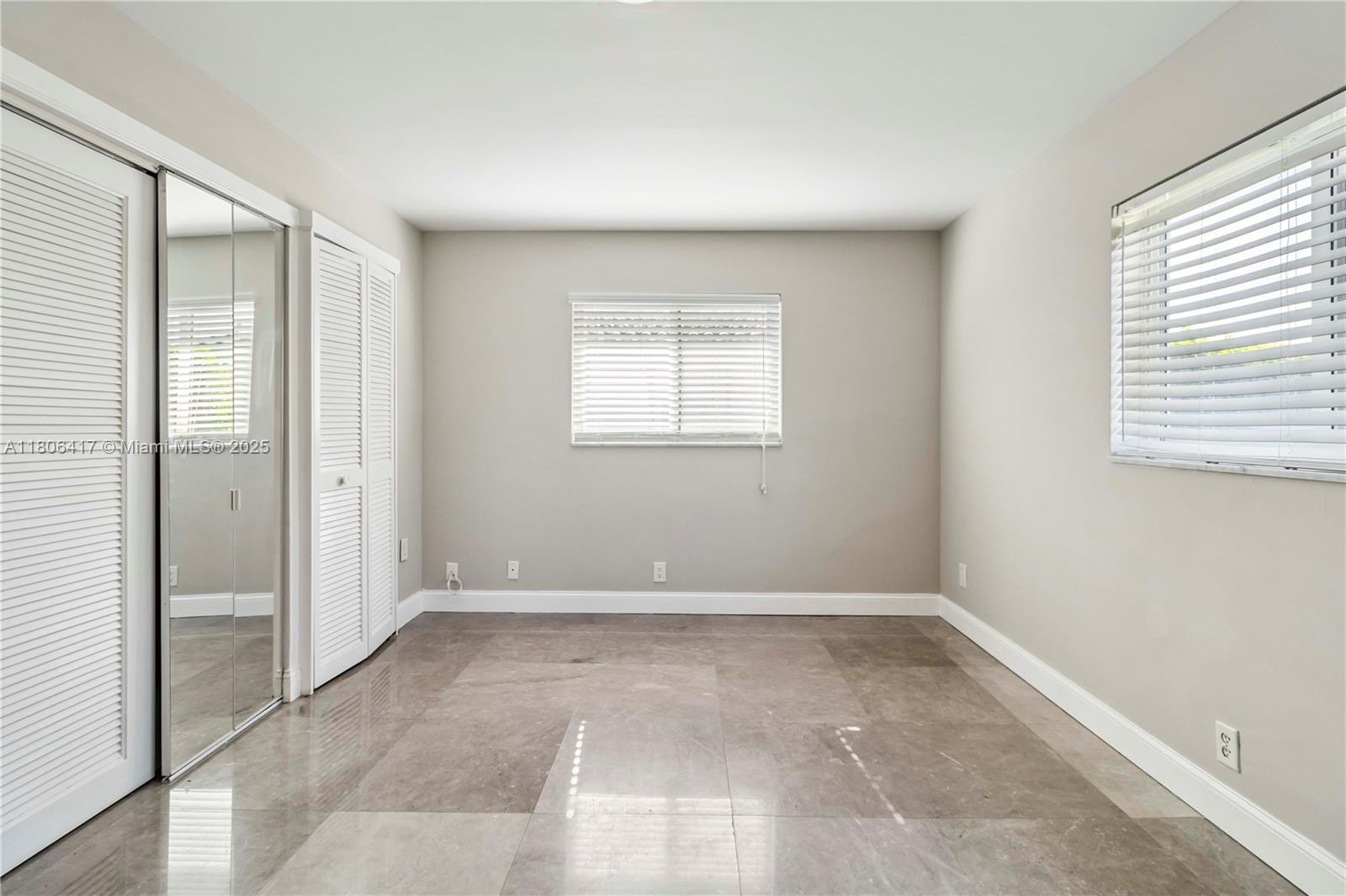 HARBOR VILLAGE SEC F - Residential