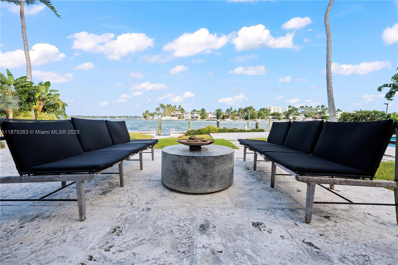 DI LIDO ISLAND - Residential Lease