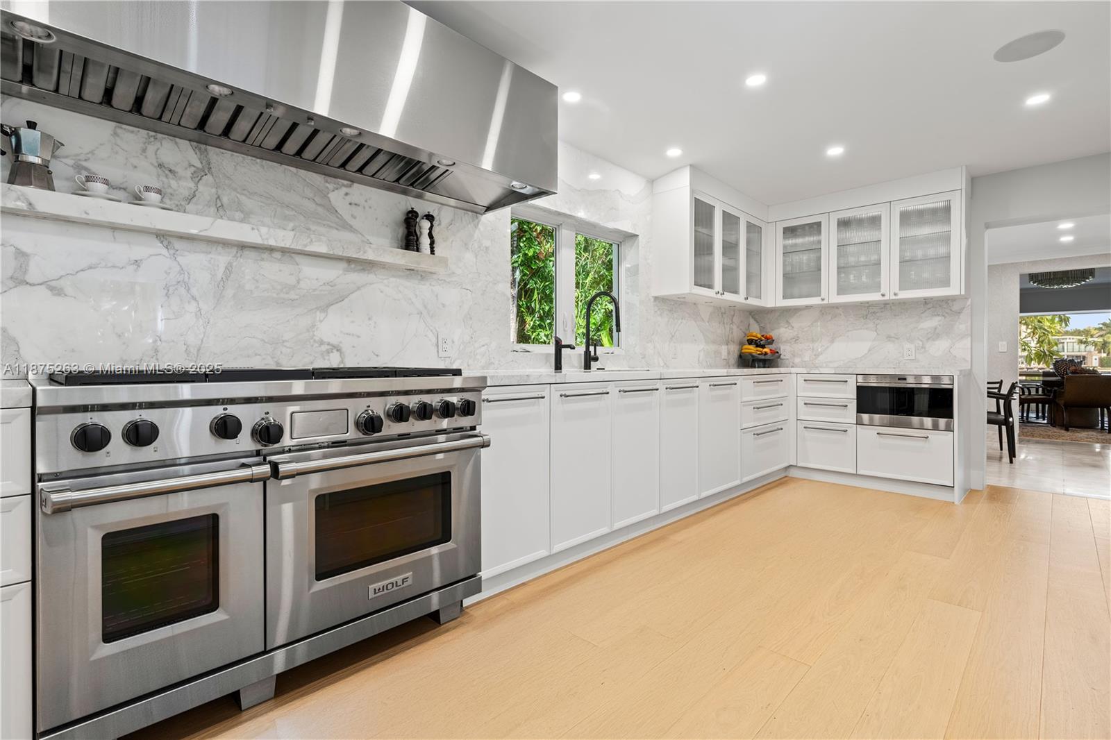 DI LIDO ISLAND - Residential Lease