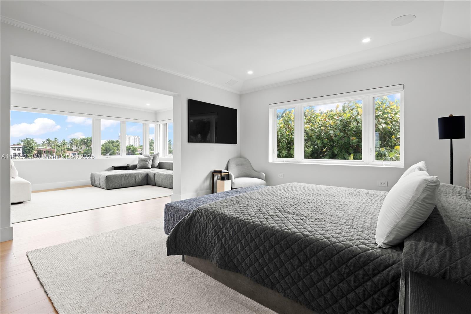 DI LIDO ISLAND - Residential Lease