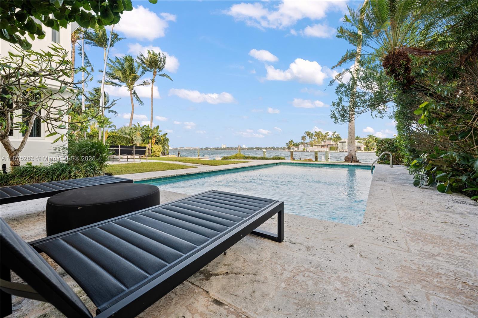 DI LIDO ISLAND - Residential Lease