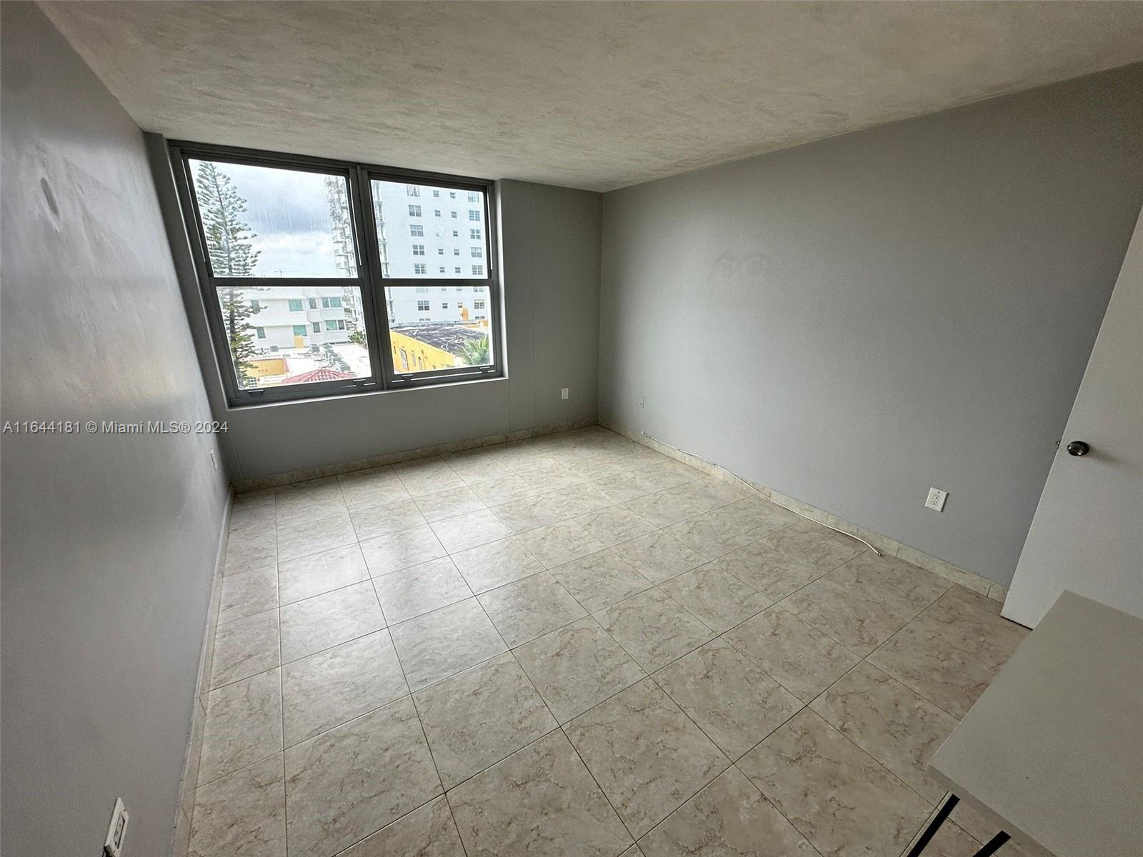 TRITON TOWER CONDO - Residential Lease