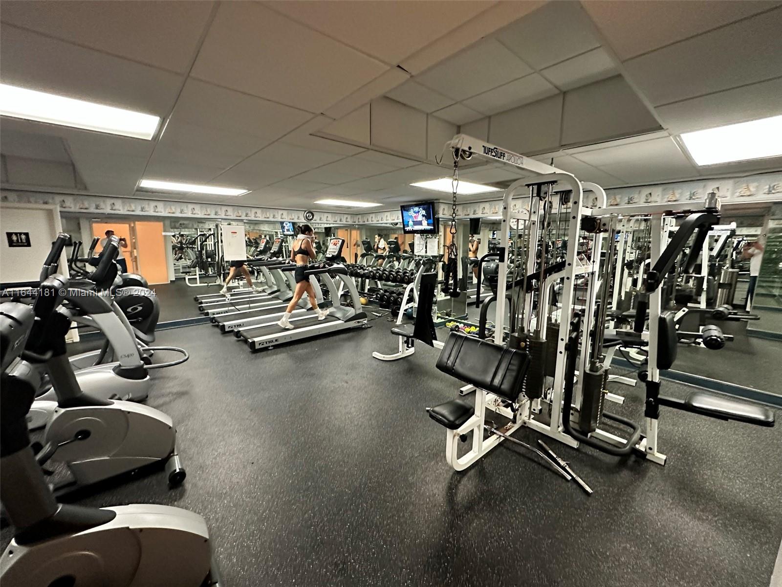 TRITON TOWER CONDO - Residential Lease