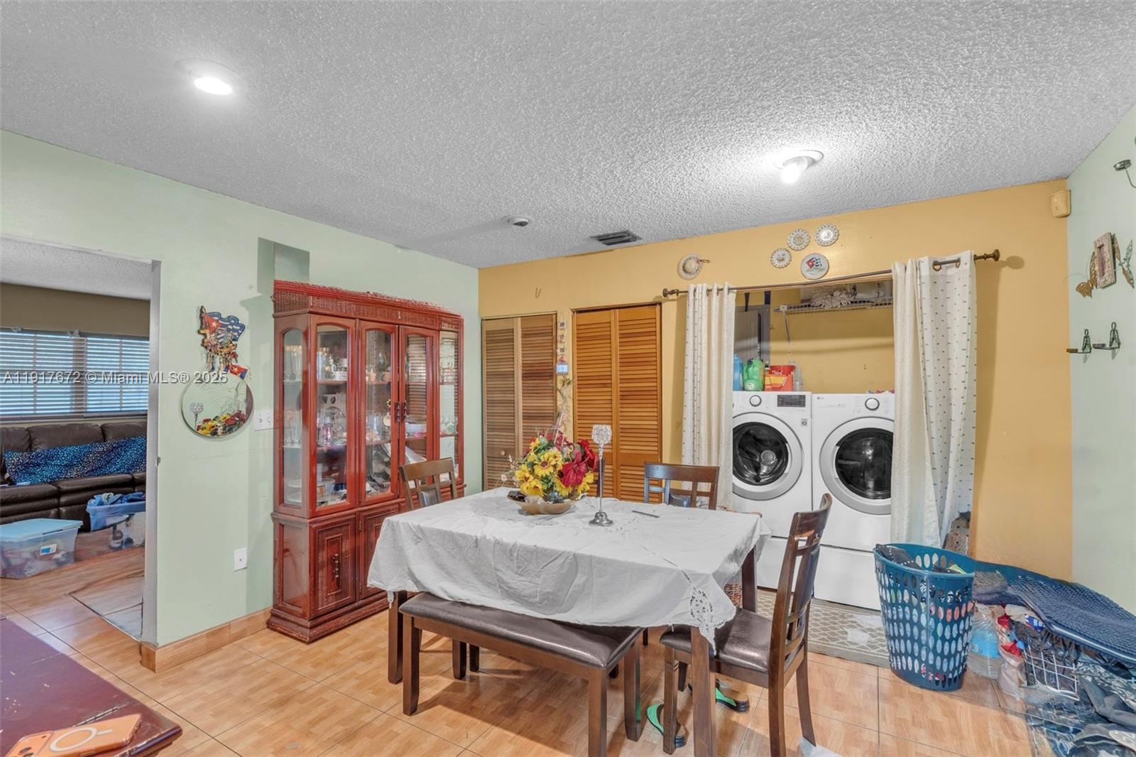 SWASTIKA PARK - Residential Income