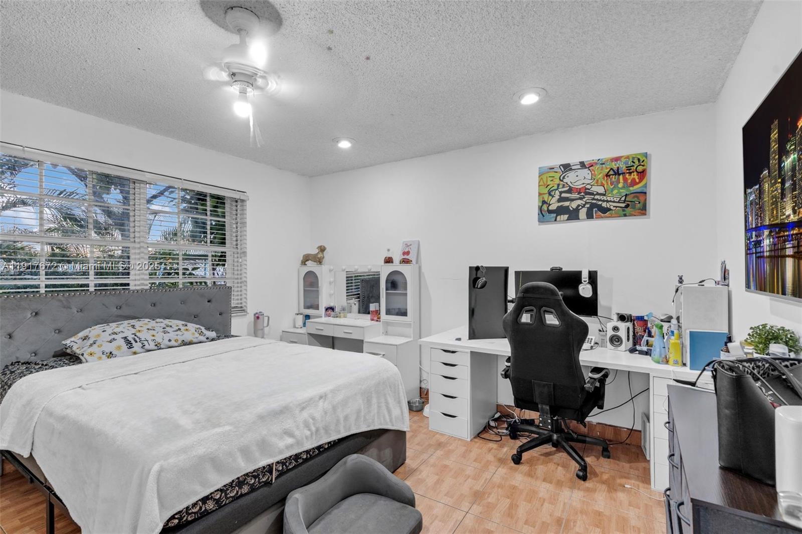 SWASTIKA PARK - Residential Income