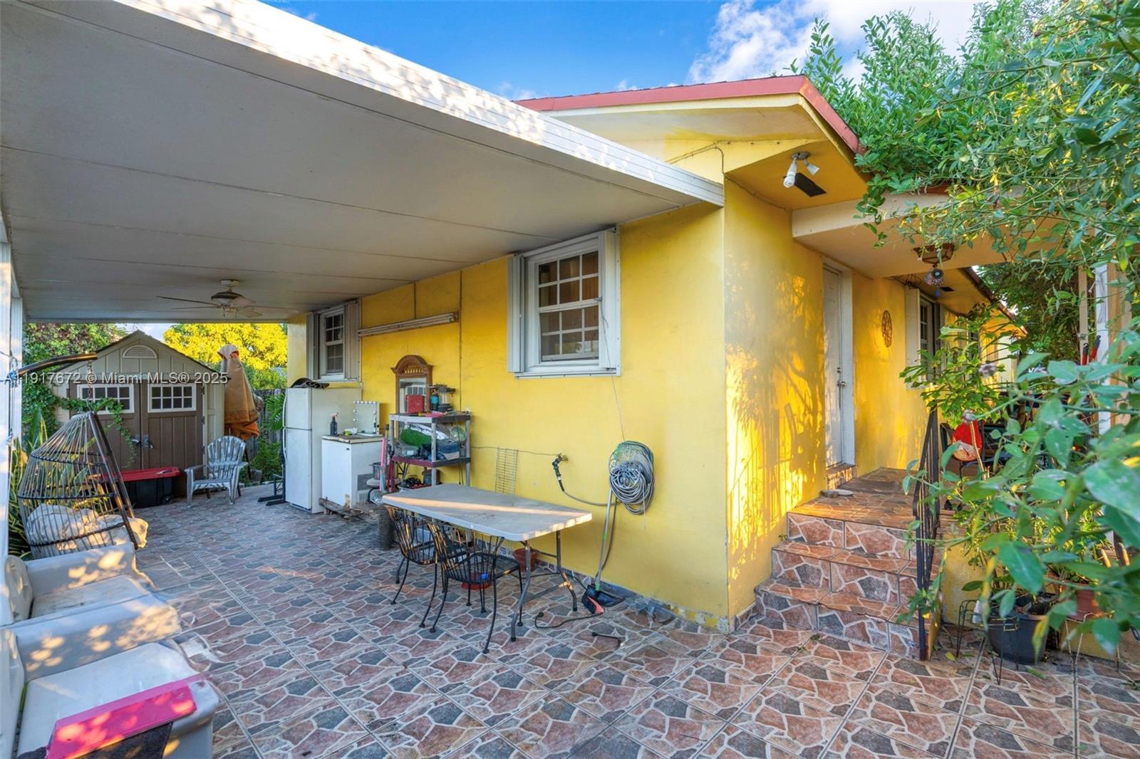 SWASTIKA PARK - Residential Income