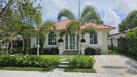 Single Family Residence in Miami FL 1636 13th St St.jpg