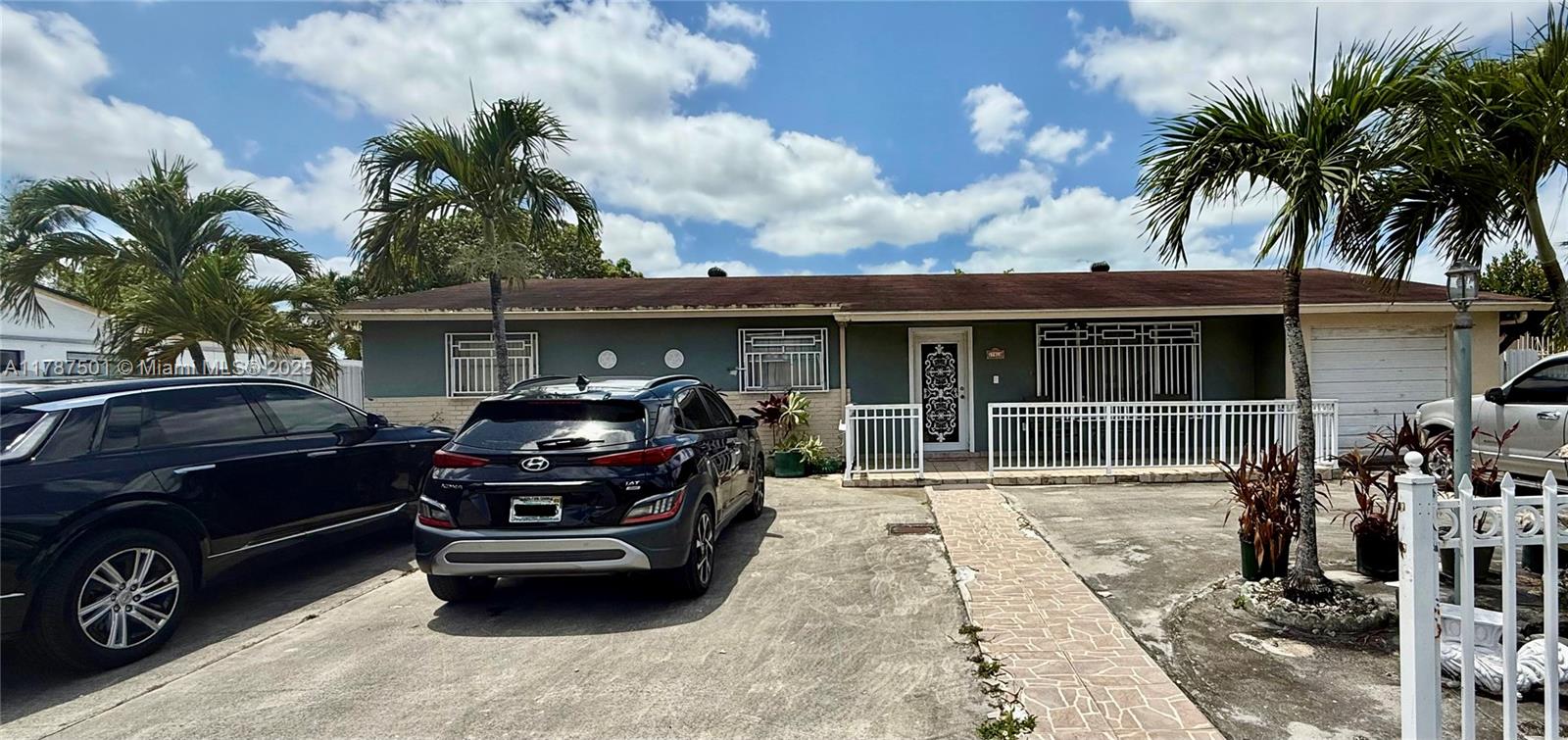 Property for Sale at 17910 Nw 52nd Ave, Miami Gardens, Broward County, Florida - Bedrooms: 3 
Bathrooms: 2  - $550,000