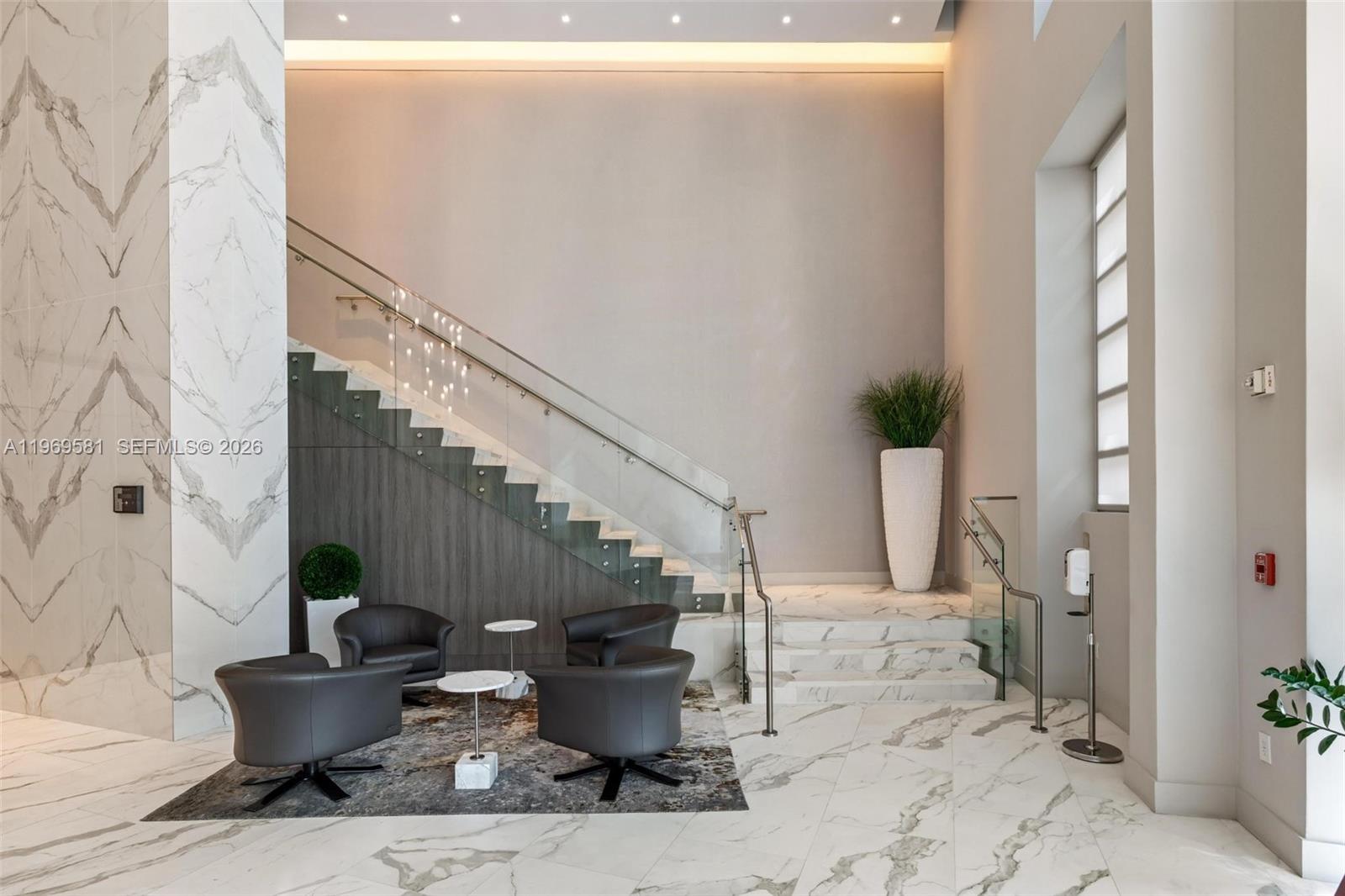 Diplomat Residences - Residential