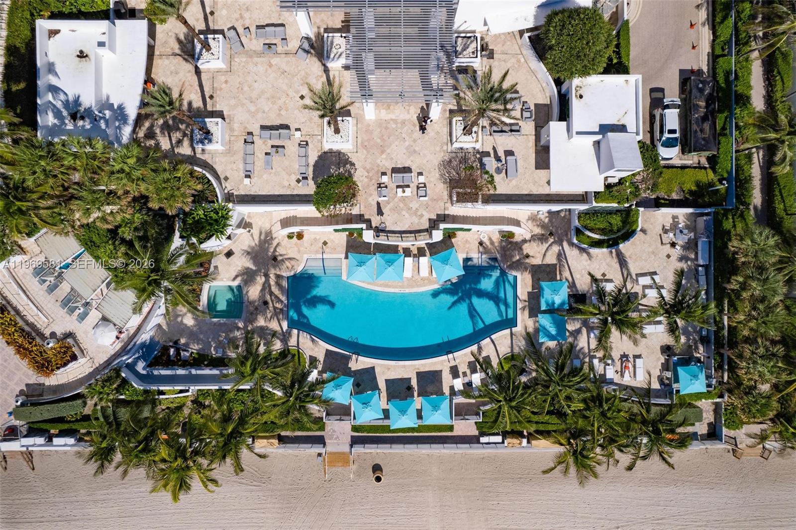 Diplomat Residences - Residential