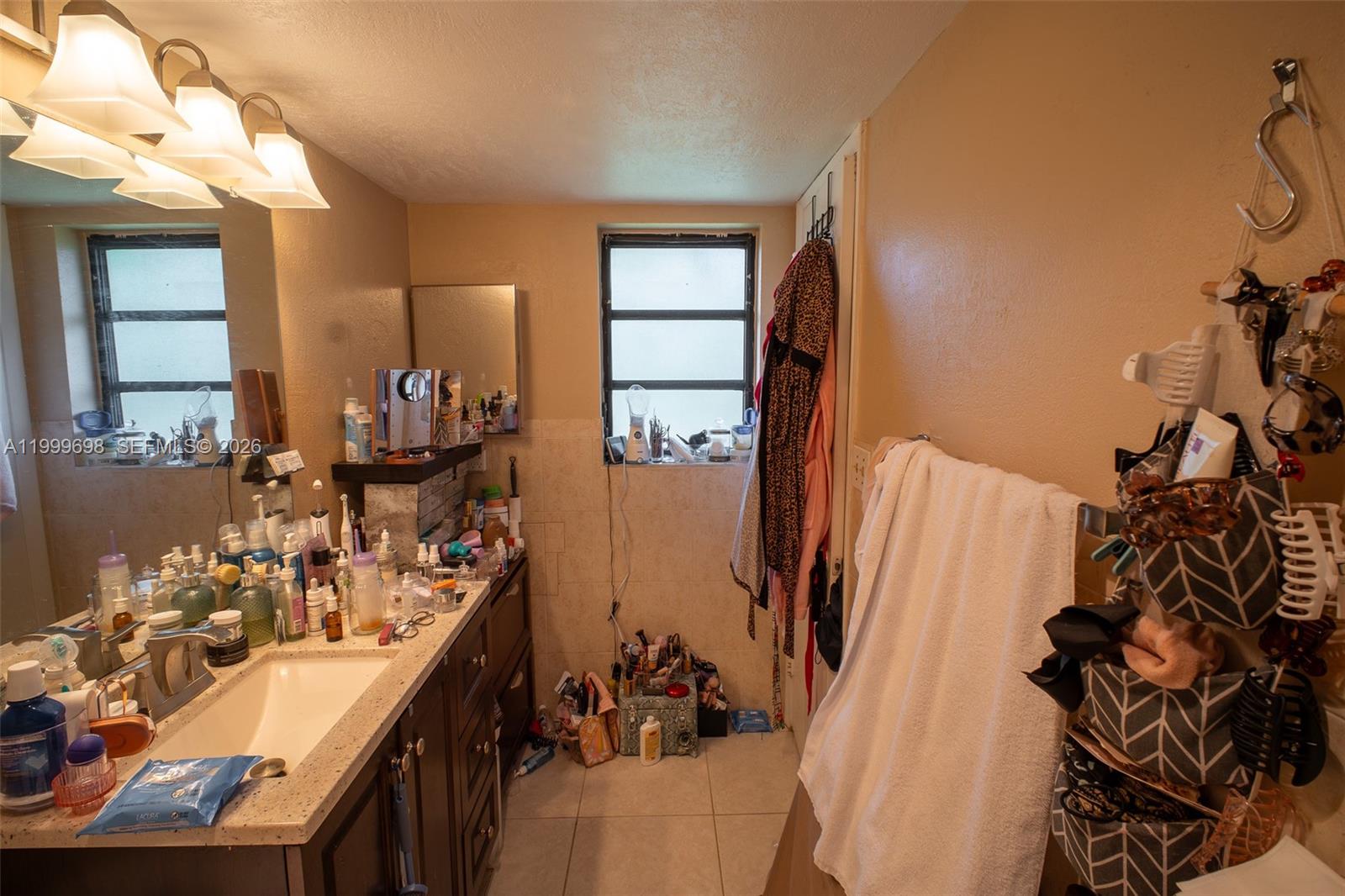 SAXON WOODS NORTH CONDO - Residential