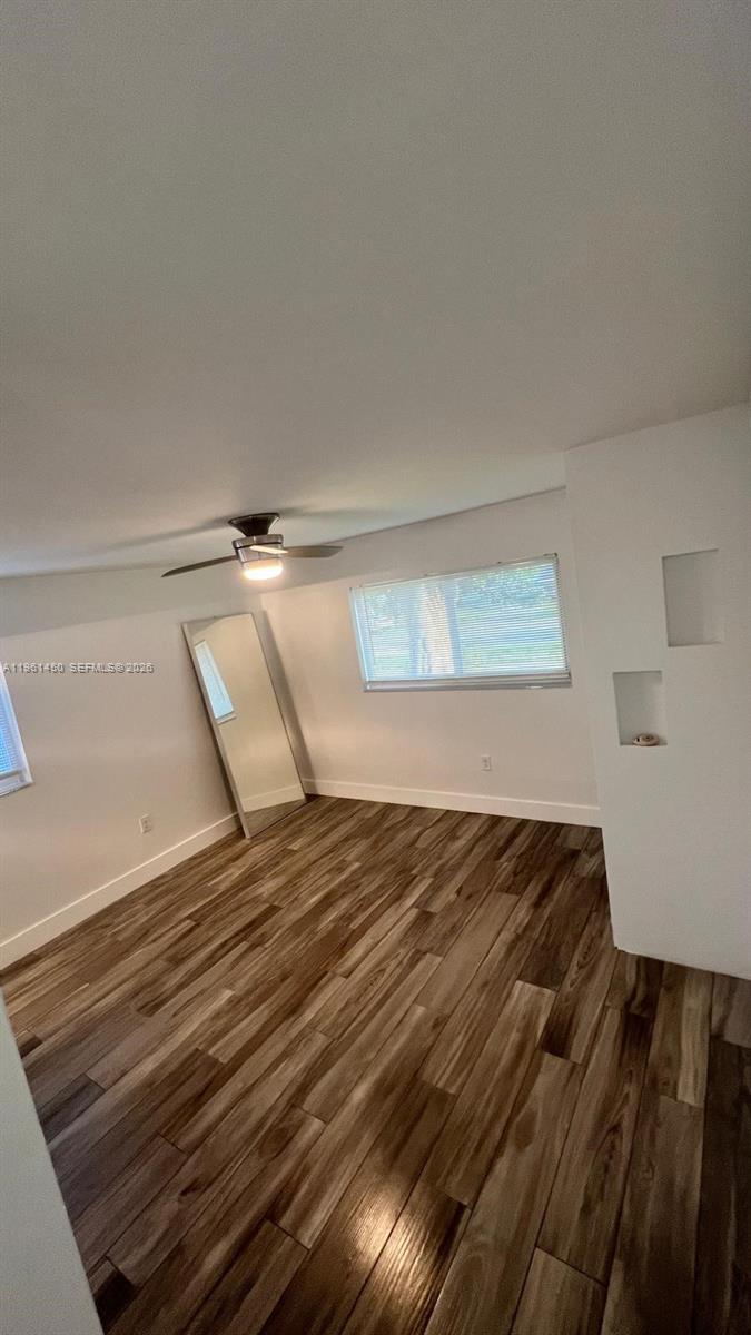 DRIFTWOOD PLAZA - Residential