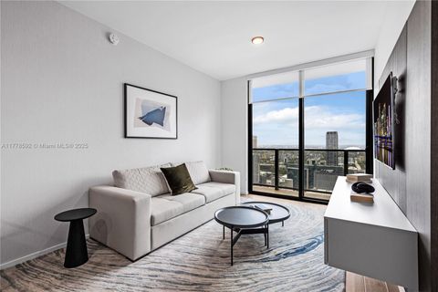 398 NE 5th St 3419 Miami FL 33132