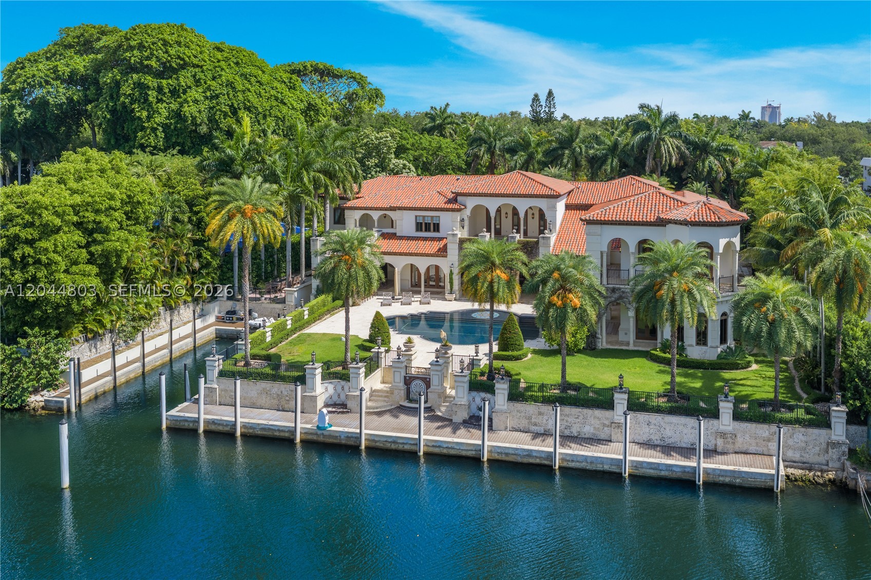Photo 1 of 62 — 150 Edgewater Dr, Coral Gables, FL 33133