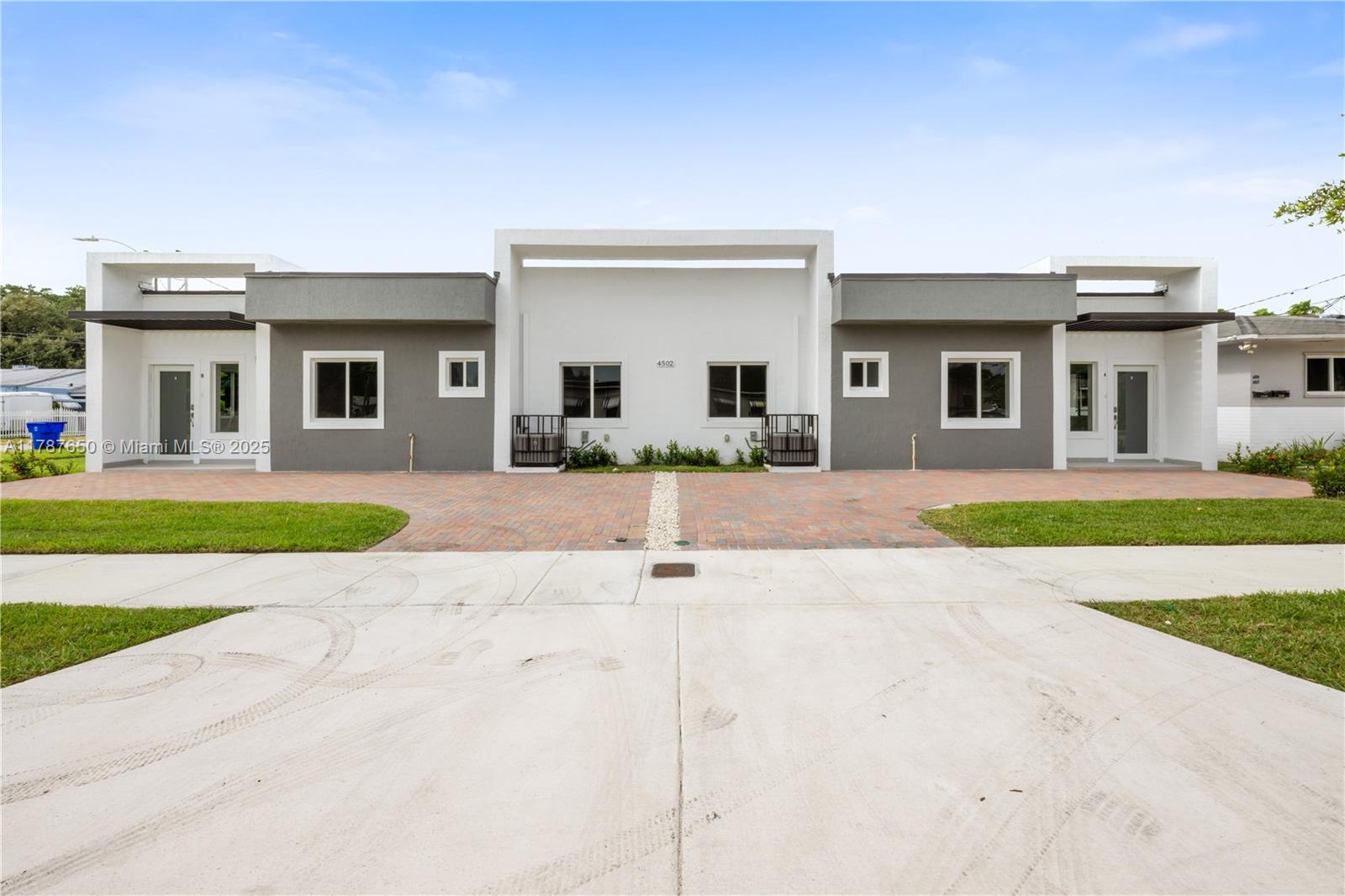 Rental Property at 1401 Nw 45th St B, Miami, Broward County, Florida - Bedrooms: 2 
Bathrooms: 2  - $2,800 MO.