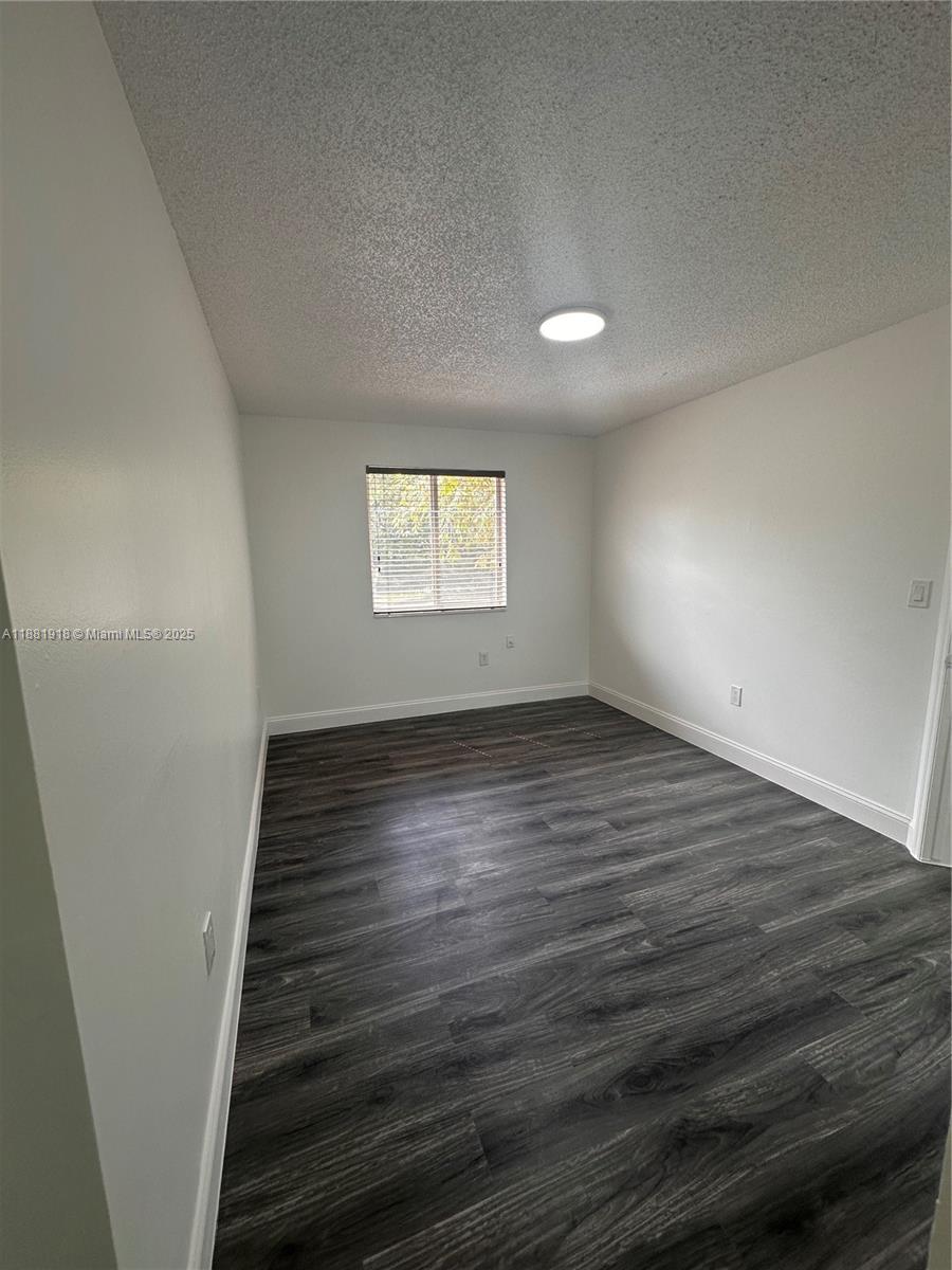 LAKES ON THE GREEN GWENDO - Residential Lease