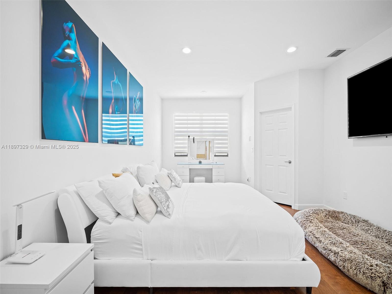 VINTAGE ESTATES - Residential Lease