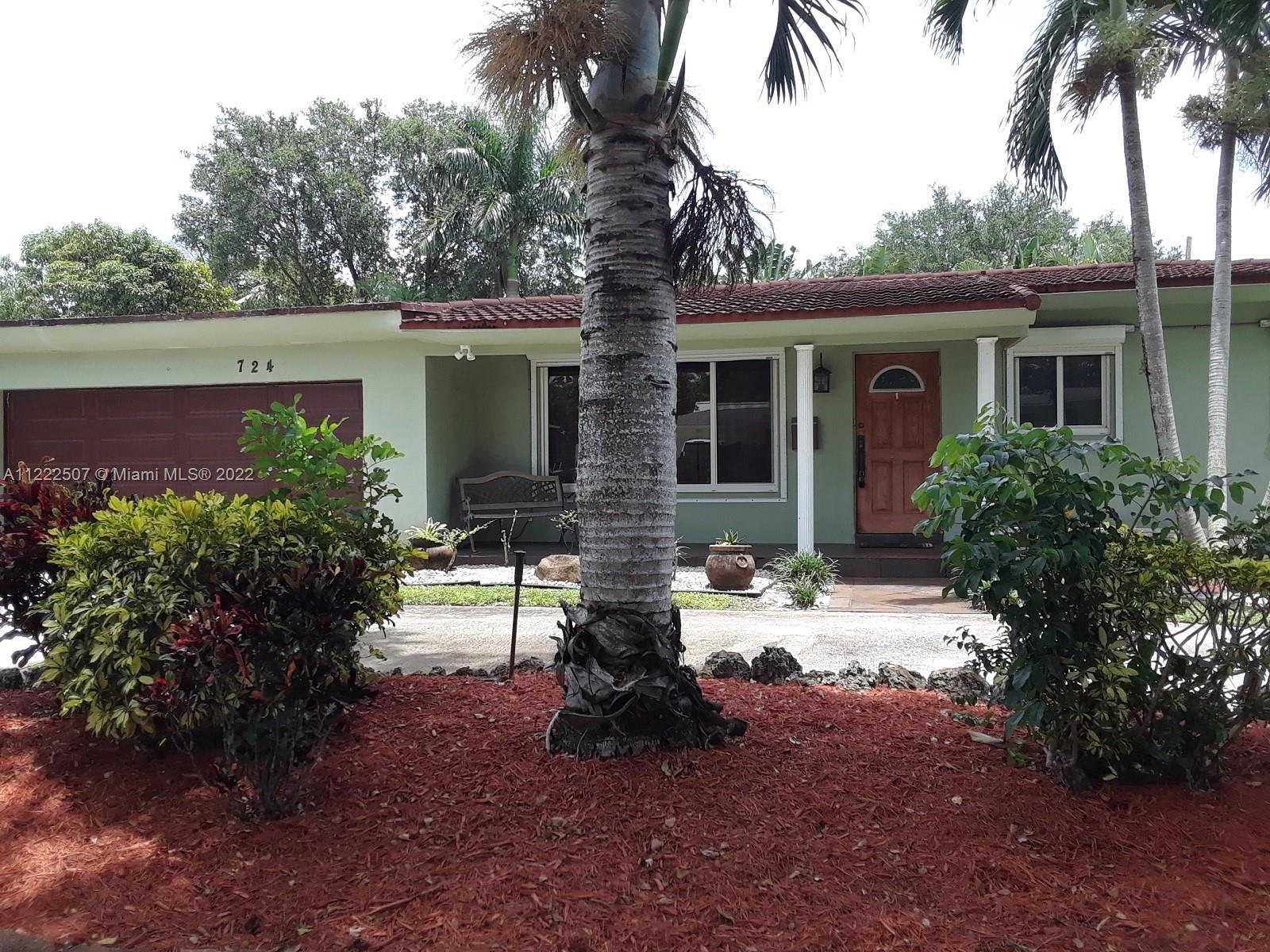 PLANTATION GARDENS 1ST SE - Residential