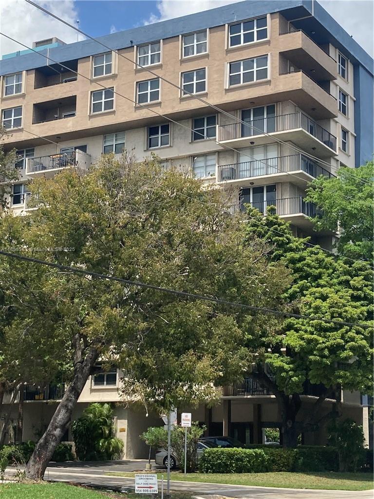 1625 SE 10th Ave 804