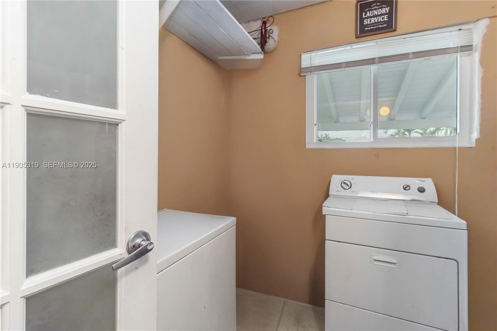 PALM SPRINGS 5TH ADDN SEC - Residential