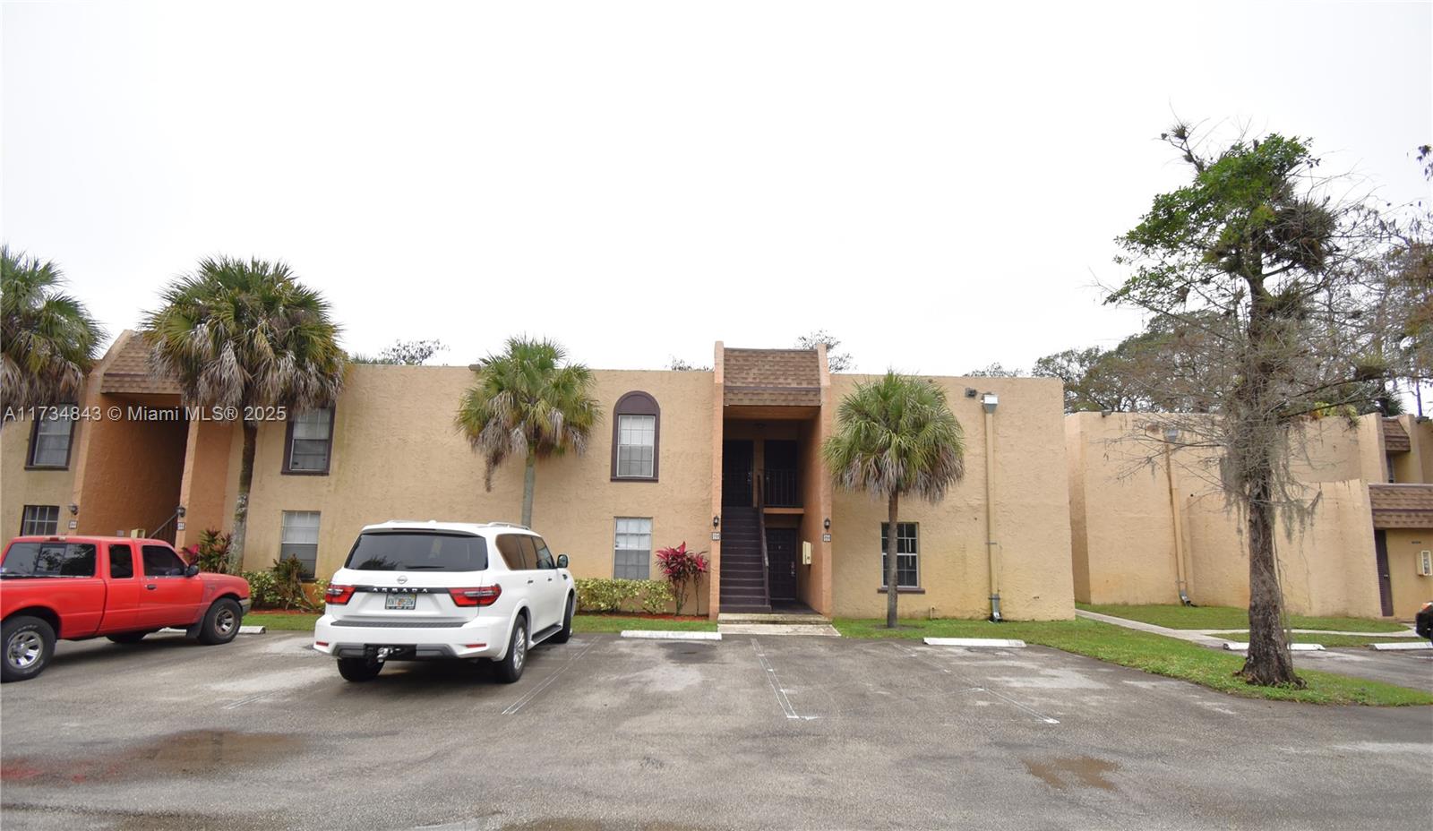 Property for Sale at 4231 Nw 19th St 256, Lauderhill, Miami-Dade County, Florida - Bedrooms: 1 
Bathrooms: 1  - $117,000