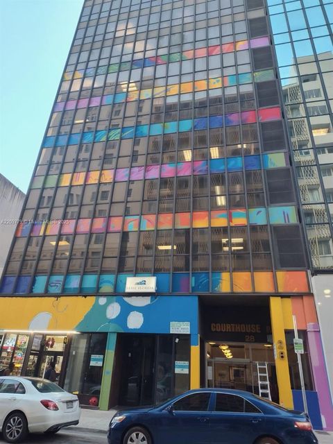 28 W FLAGLER ST various Miami FL 33130