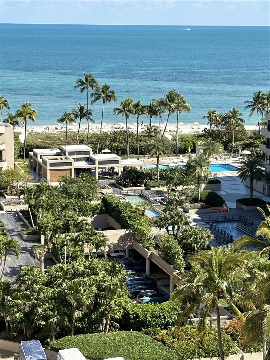 Rental Property at 251 Crandon Blvd 1022, Key Biscayne, Miami-Dade County, Florida - Bedrooms: 2 
Bathrooms: 2  - $6,700 MO.