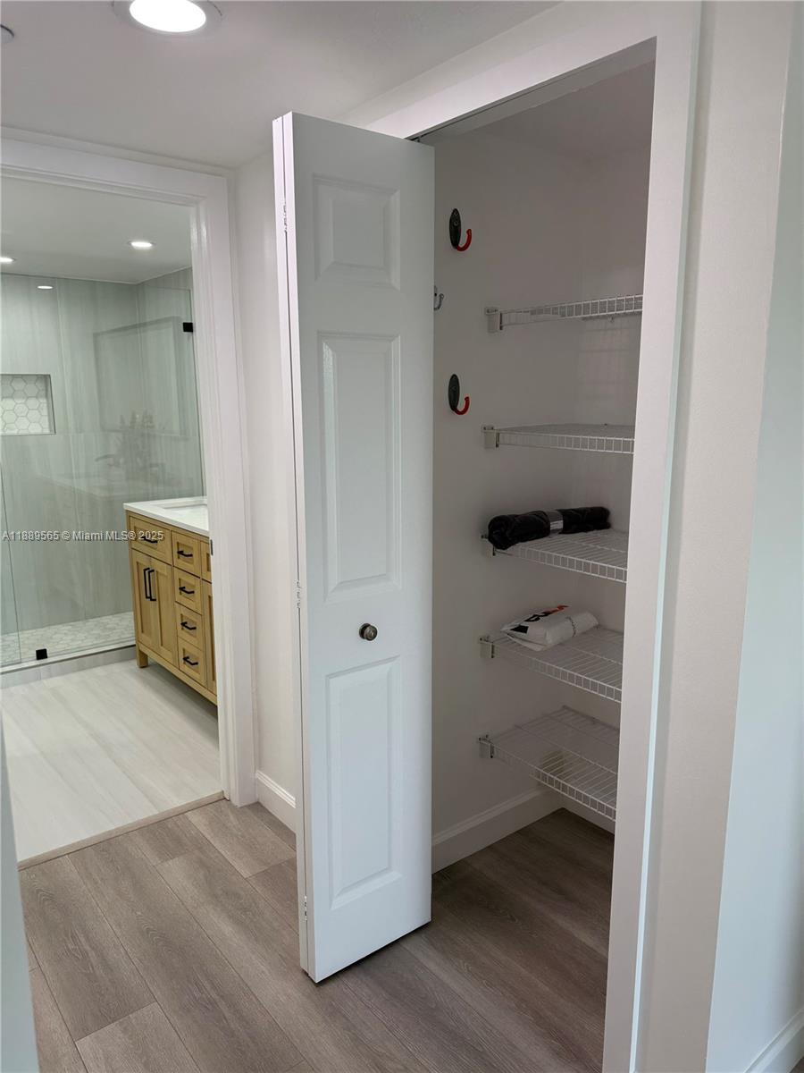 HALLANDALE BEACH PRIVATE - Residential Lease