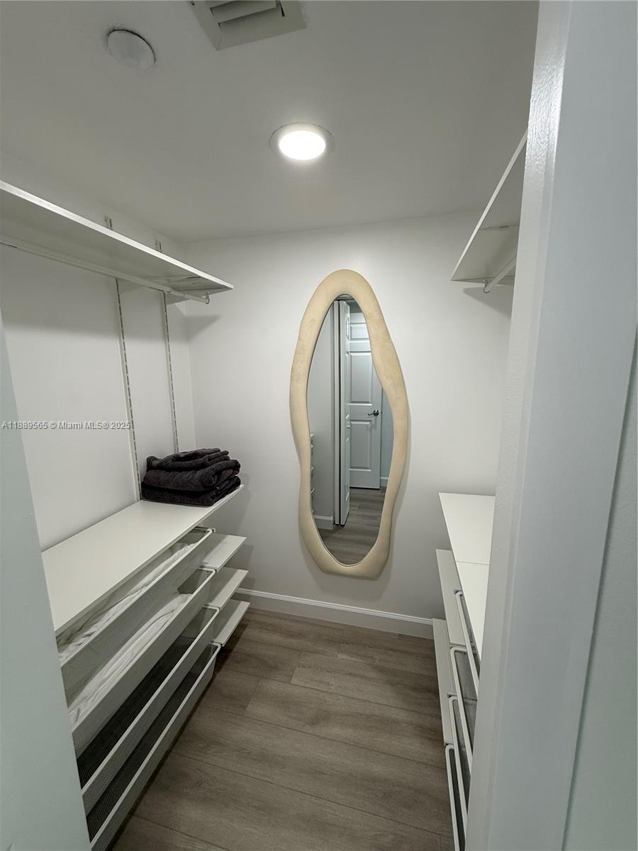 HALLANDALE BEACH PRIVATE - Residential Lease