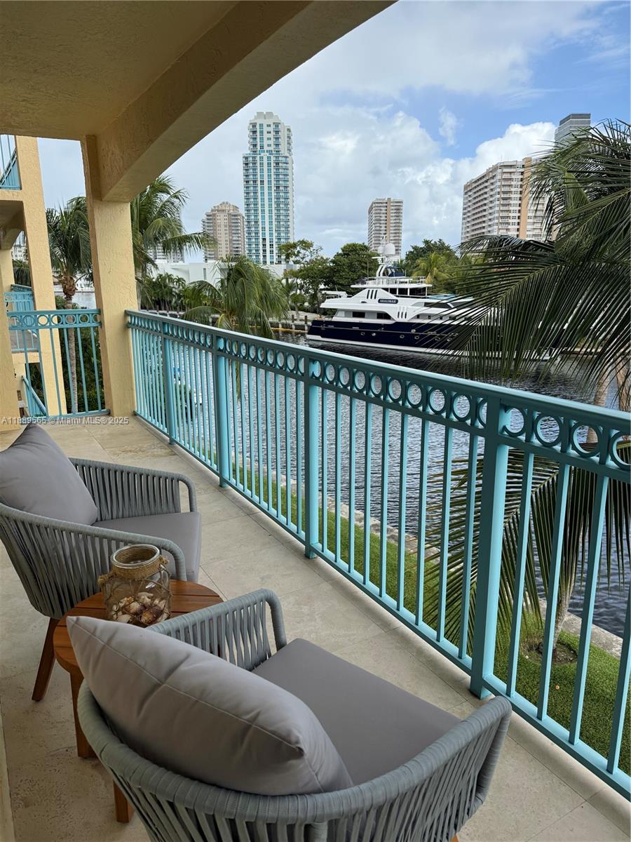 HALLANDALE BEACH PRIVATE - Residential Lease